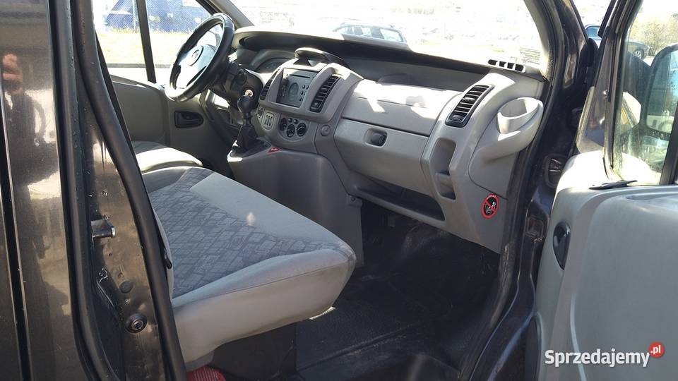 Opel Vivaro 19 CDTI 6 osobowy Klimatyzacja Szczecin