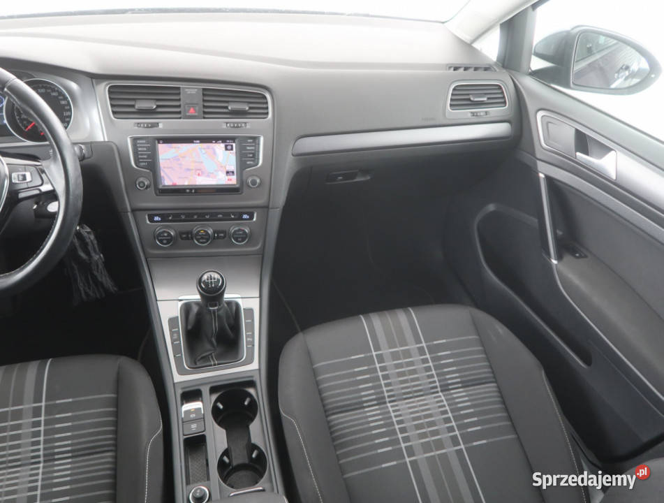 VW Golf 16 TDI czujnik parkowania Bielany Wrocławskie sprzedam