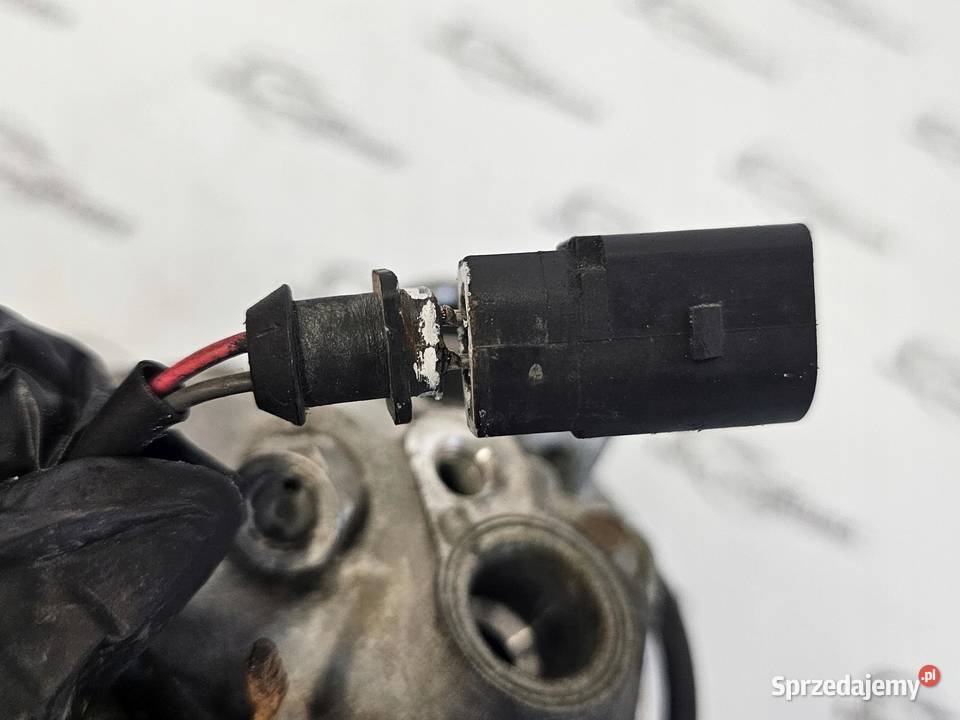 AUDI A5 30 TDI V6 CAP 240 10r Sprężarka osobowe