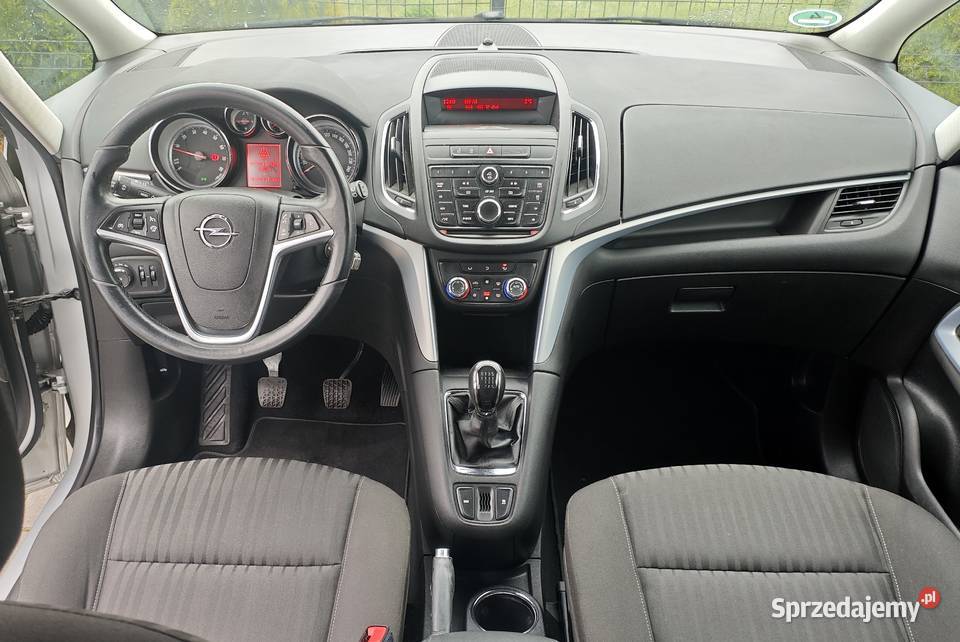Opel Zafira 14 Turbo benzyna 7 osobowa zadbana Wola