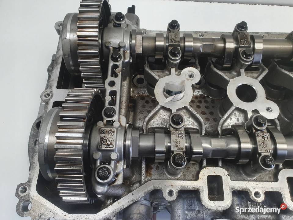 Peugeot 2008 12 VTi GŁOWICA CYLINDRÓW 9814763180 Rudka