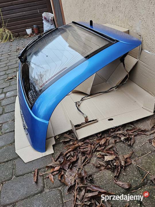 Suzuki Swift klapa bagażnika z szybą 3D swift Białystok