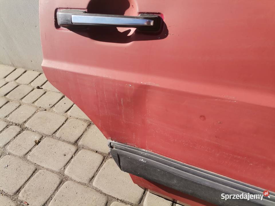 VW PASSAT B2 KOMBI DRZWI PRAWY TYŁ małopolskie Nowy Sącz