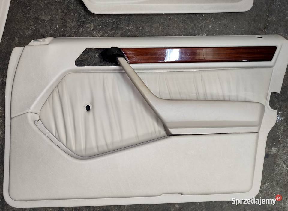 Boczki skóra Mercedes W124sedan Aleksandrów Łódzki