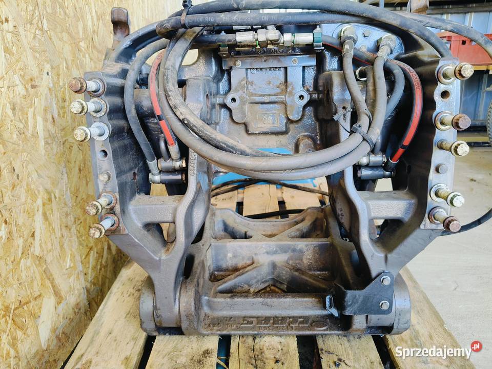 Claas Axion 840 CMatic 2013r A09 240 Przedni Tuz