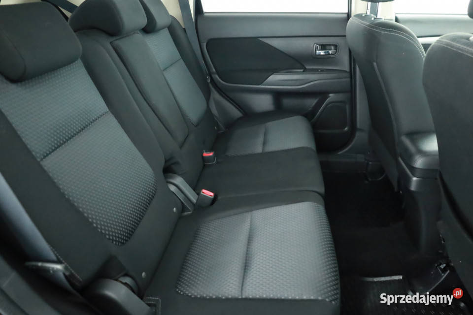 Mitsubishi Outlander 20 isofix Piaseczno sprzedam