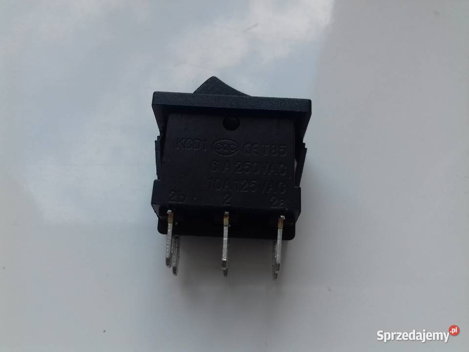 Prostokątny przełącznik kołyskowy wpuszczany