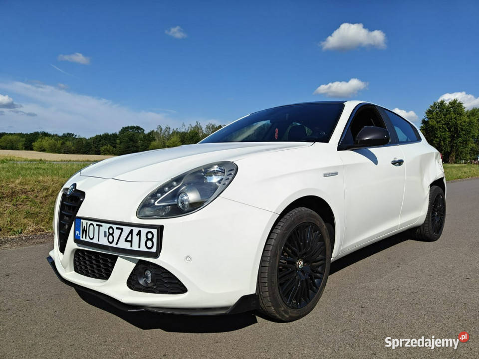 Alfa Romeo Giulietta Aktywny wydech Podwójny 156312km mazowieckie Karczew sprzedam