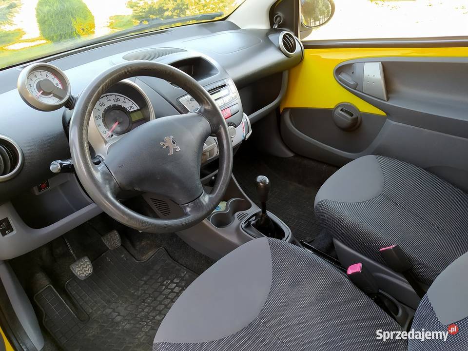 Peugeot 107 10 2008 sprzedam