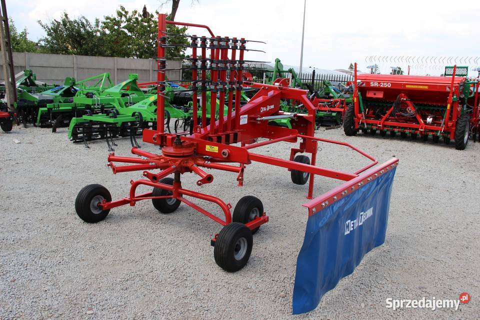 Przetrząsacz karuzelowy karuzela zgrabiarka Zgrabiarki i przetrząsacze Rogóźno sprzedam