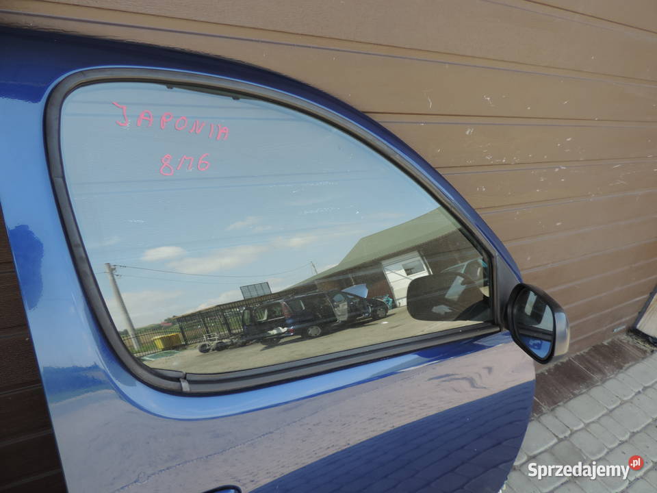 DRZWI PRAWY PRZÓD TOYOTA YARIS VERSO 1 8M6 Nowy Sącz sprzedam