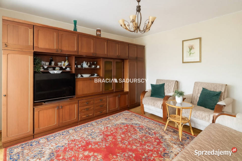 Mieszkanie 5835m2 3 pokoje Kraków Powstańców Liczba pokoi 3 małopolskie