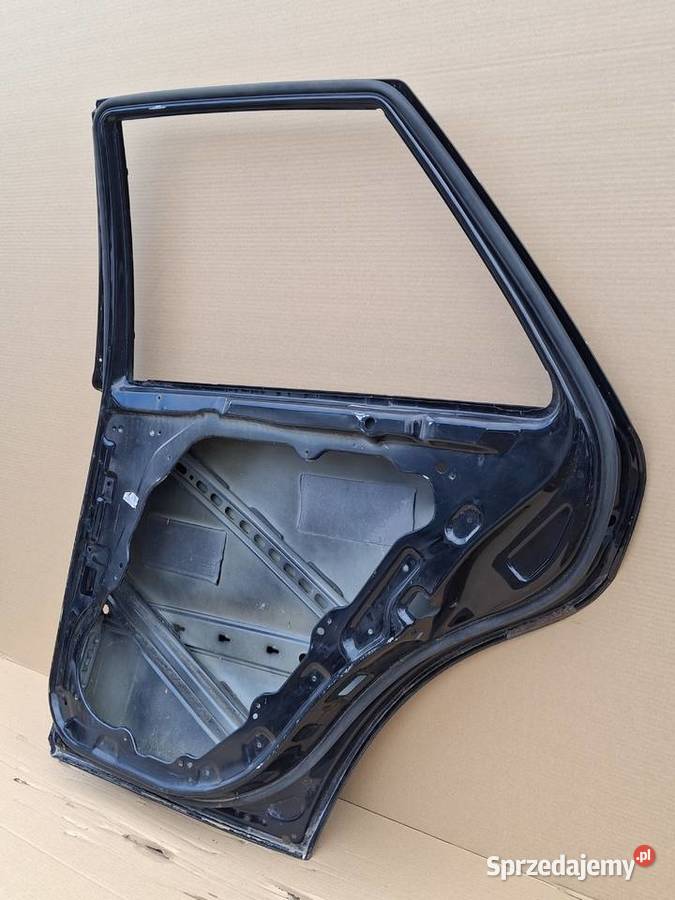 MERCEDES ML W164 DRZWI PRAWY TYŁ PRAWE TYLNE osobowe Drzwi Bieleń