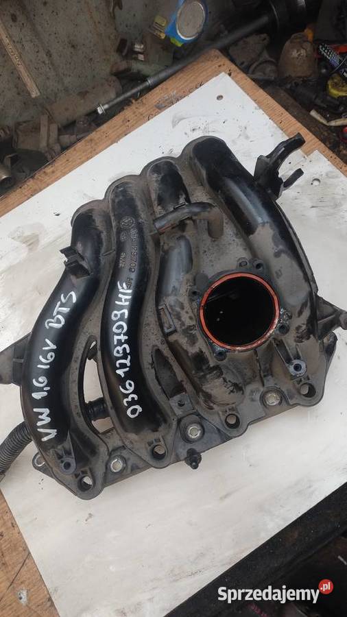 VW SEAT SKODA 16 16V BTS kolektor ssący Kolektory ssące Kielce