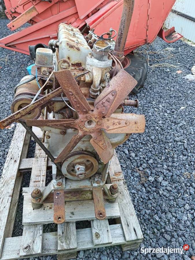 Silnik Perkins 4 270 Massey Ferguson class inne Do kombajnów Bukowie