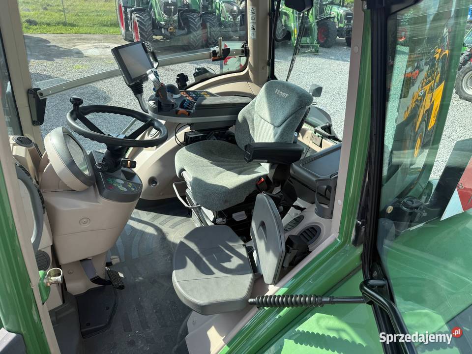 FENDT 828 Vario Profi Plus GPS RTK TUZ WOM Zambrów