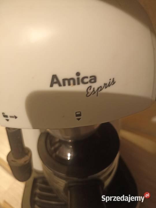 ekspres do kawy kolbowy Amica
