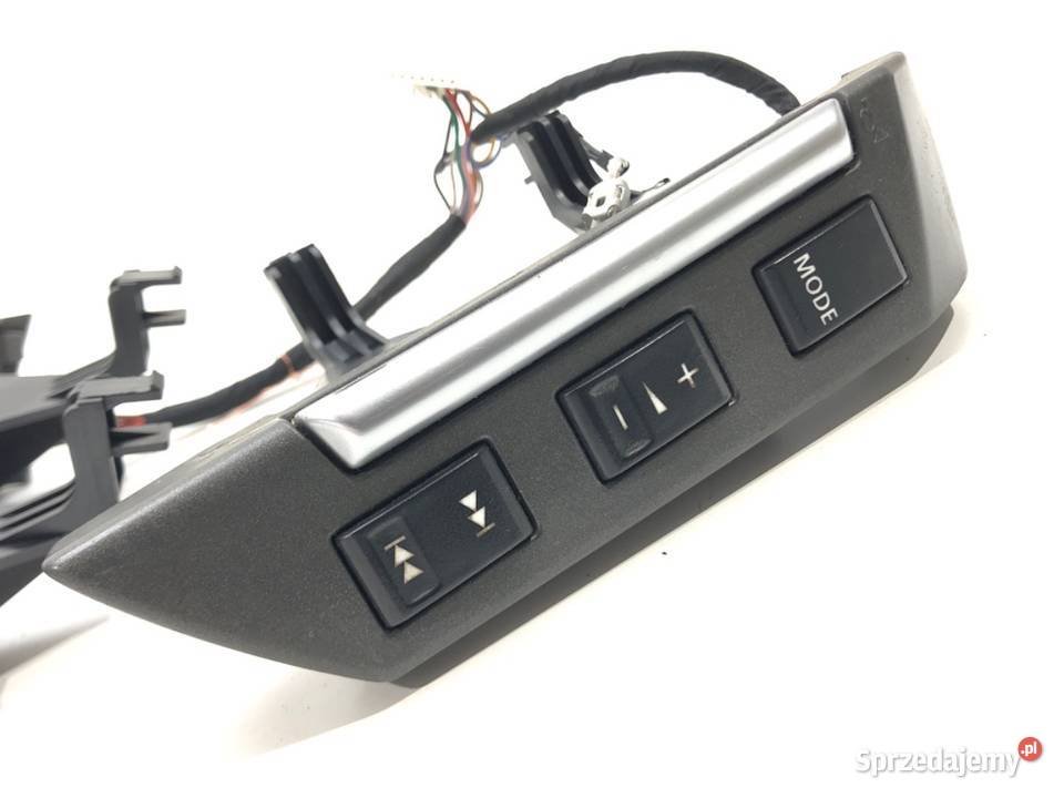 PRZEŁĄCZNIKI KIEROWNICY MULTIFUNKCJA LAND ROVER Wyposażenie wnętrza