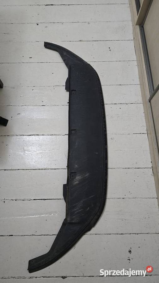 Dokładka zderzaka spoiler hokej Golf 7 GTE Rok produkcji 2015
