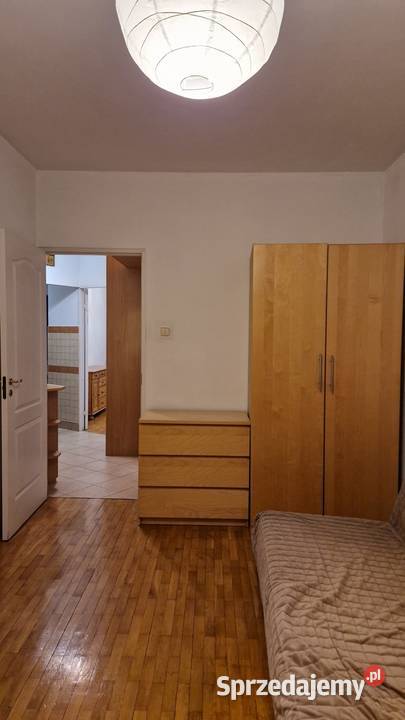 Kabaty 2 oddzielne pokoje osobna widna kuchnia Warszawa