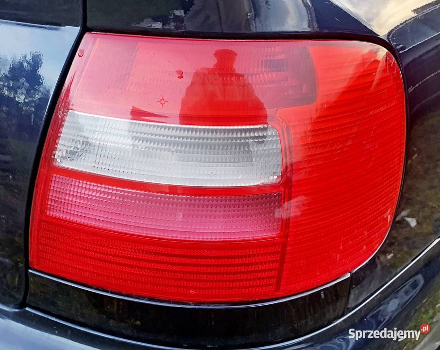 AUDI A4 B5 LAMPY TYŁ LEWA PRAWA SEDAN Radom