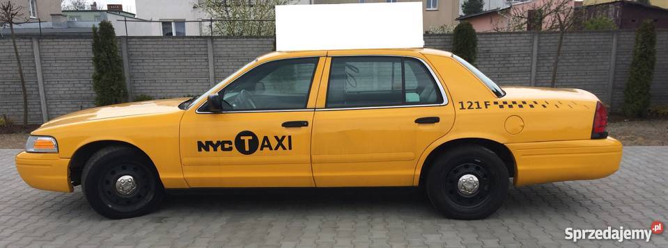 Ford Crown Victoria bezwypadkowy