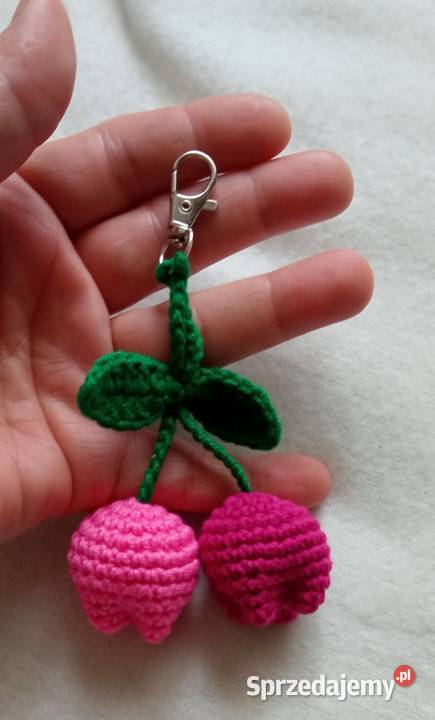 Tulipany wykonane na szydełku brelok