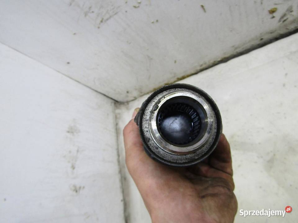 PÓŁOŚ PRAWY PRZÓD SUZKI SX4 SCROSS 16 4X4 SUZUKI