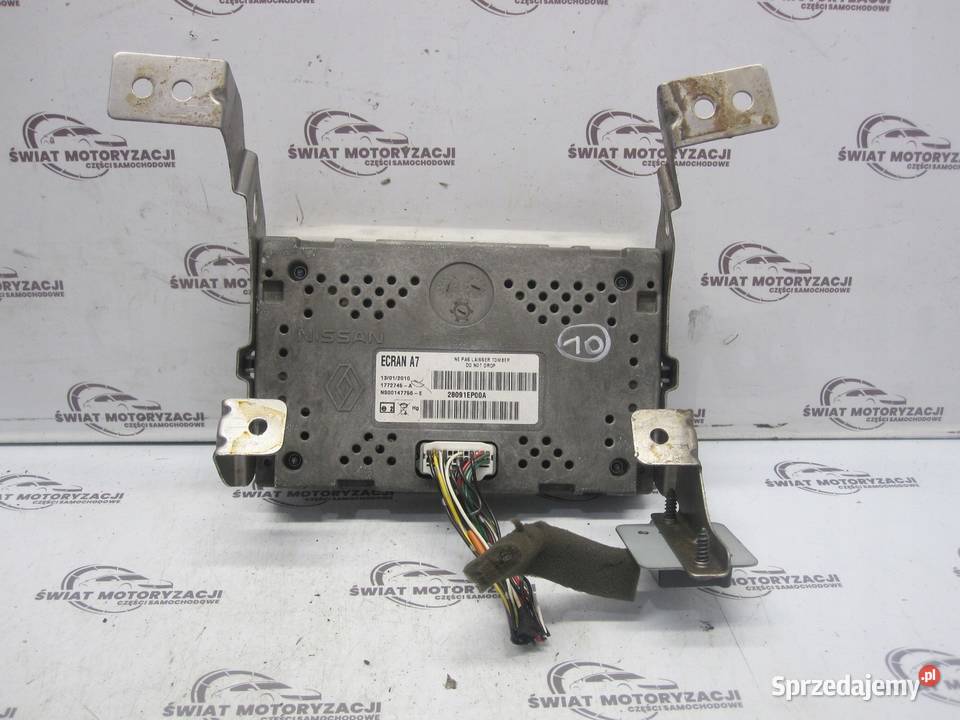 NISSAN PATHFINDER III R51 10r wyświetlacz Osłony i zaślepki świętokrzyskie sprzedam