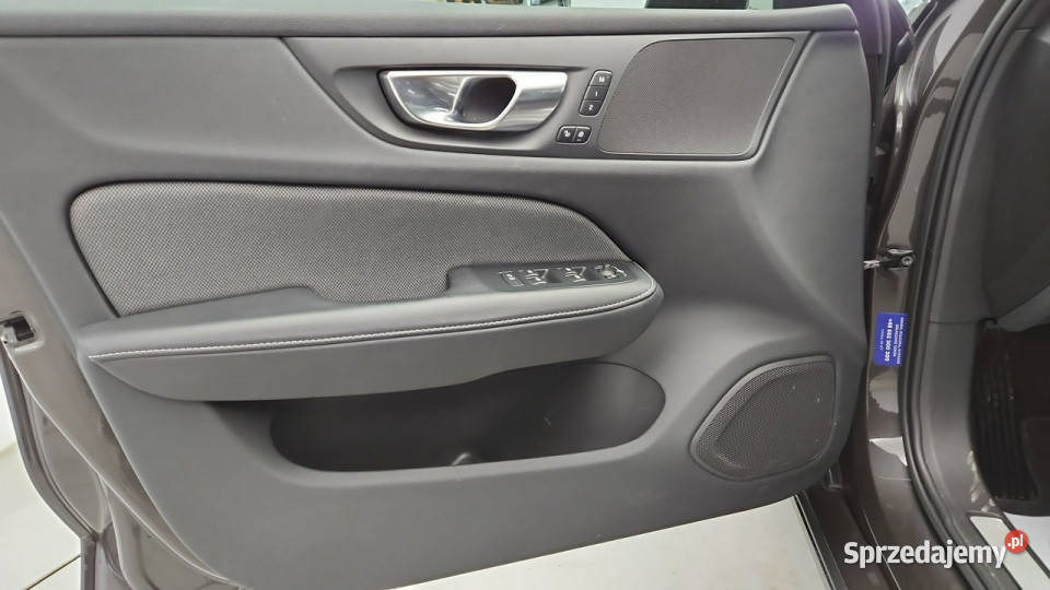 Volvo V60 B4 D Plus Dark aut Z Polskiego Salonu Kombi mazowieckie Warszawa