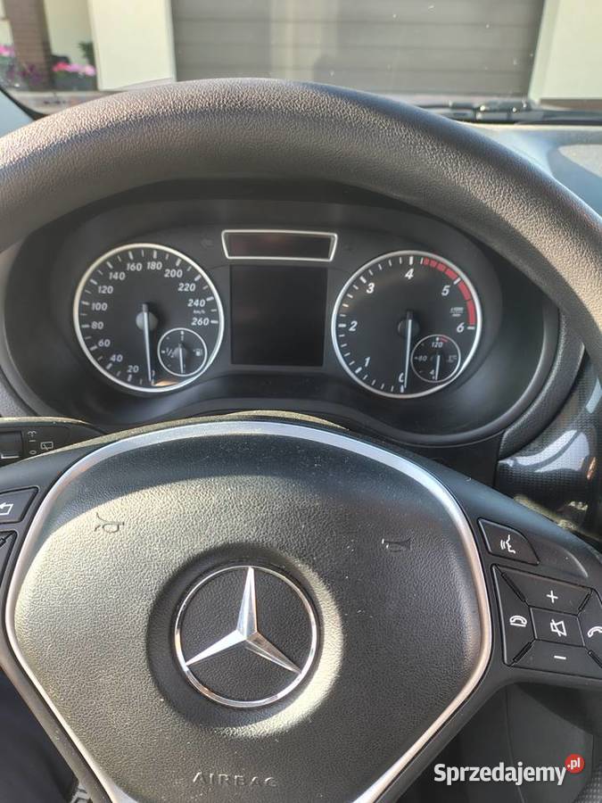 Sprzedam Mercedesa klasa B 2012