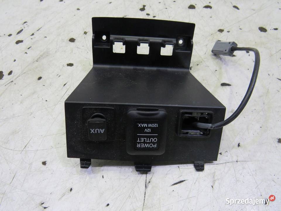 GNIAZDO USB AUX CIVIC IX