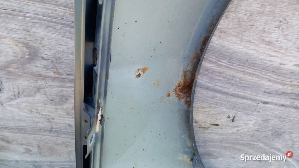 VW PASSAT B6 BŁOTNIK PRZÓD LEWY Zbierkowo