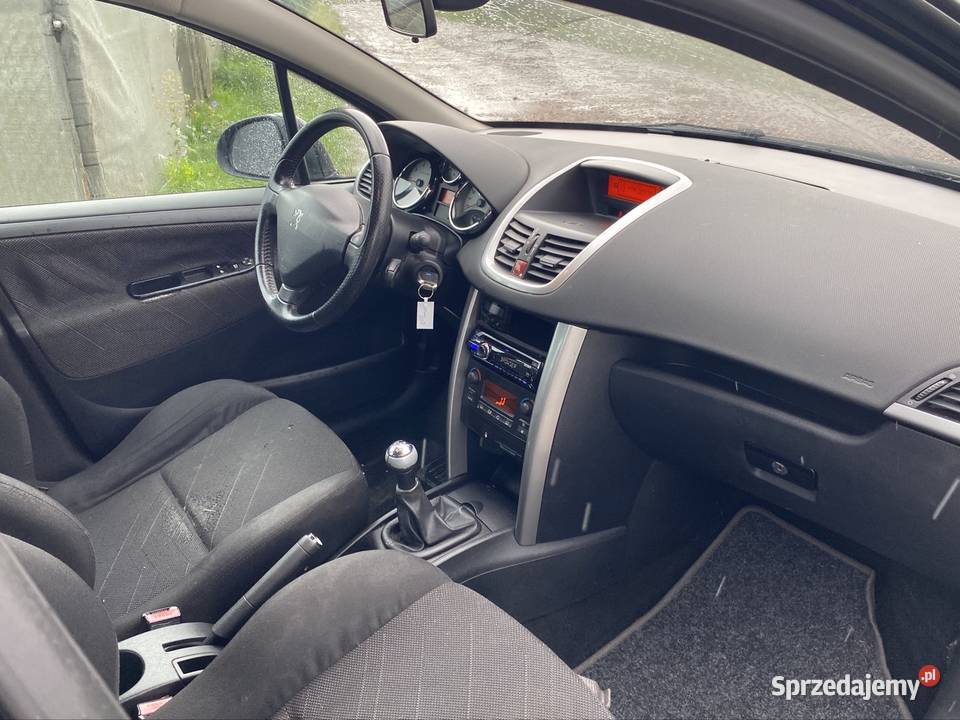 Peugeot 207 16 16v 2008 manualna Poznań sprzedam