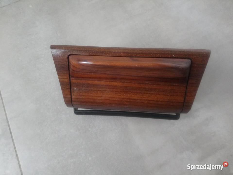 Popielniczka drewnokomplet Mercedes 124 w124 osobowe