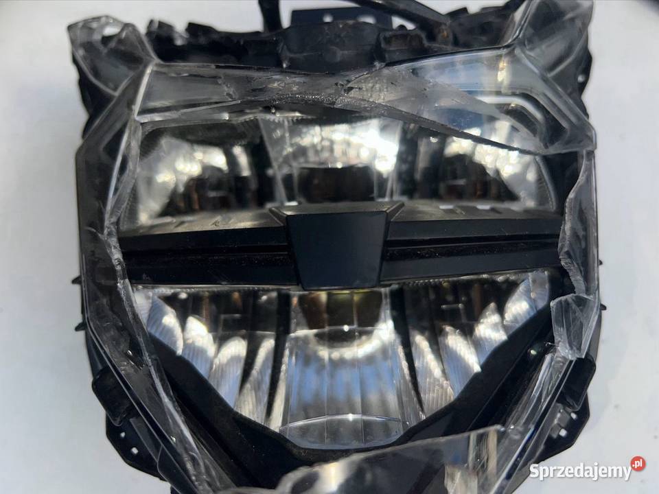 Lampa przód Honda CB750 Hornet RH12 2023r Wiązki elektryczne Ostrów Wielkopolski sprzedam