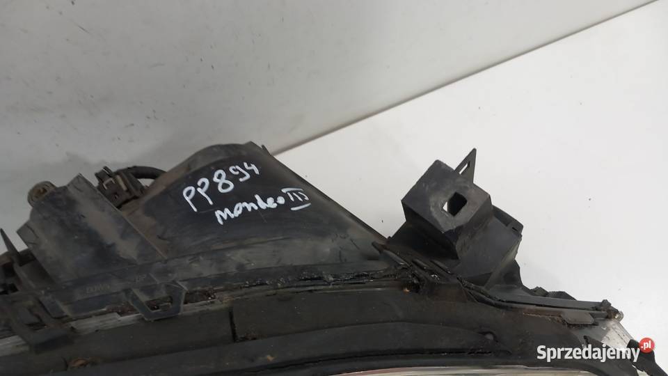 FORD MONDEO MK3 III LAMPA PRZÓD PRAWA Zbierkowo sprzedam