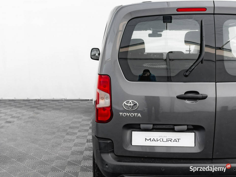 Toyota Proace City Verso DW3LE6615 D4D Combi Pępowo