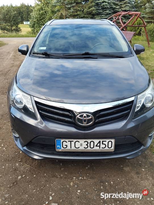 Sprzedam Toyotę Avensis kombi radio Mały Podleś