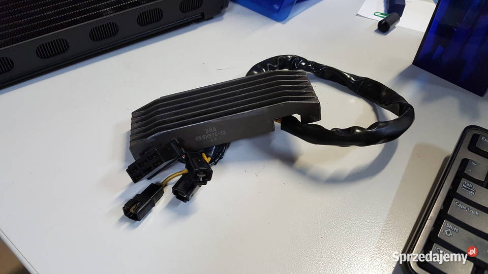Regulator napięcia Suzuki Intruder VS 750800