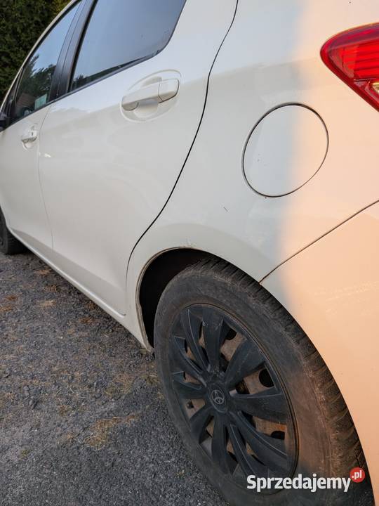 Toyota Yaris 10 LPG 2014 manualna Zawidów