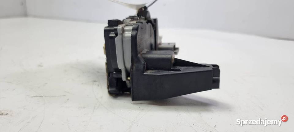 ZAMEK DRZWI PP PEUGEOT PEUGEOT 307 XS