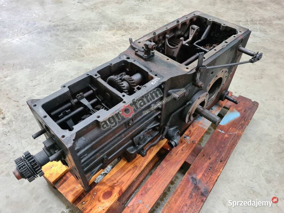 Skrzynia biegów most tylny Renault 7534 Byków sprzedam