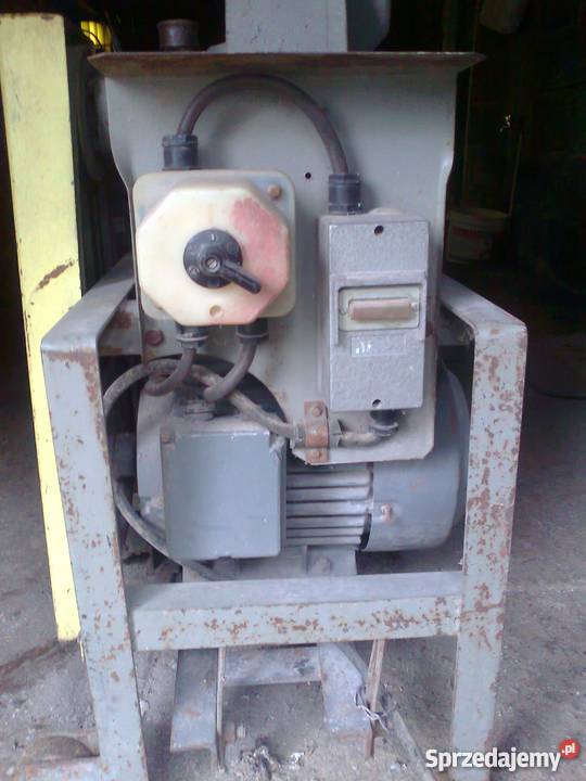 Młynek do zboża śrutownik bijakowy Wadowice