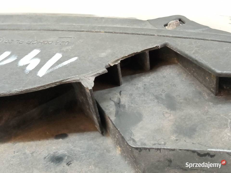 LAMPA PRZÓD PRAWA EUROPA 3C0941006N VW świętokrzyskie sprzedam