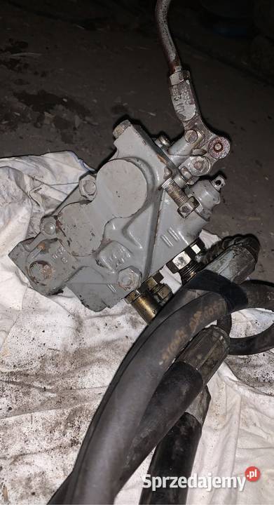 Rozdzielacz Hydrauliczny MF 255235 3512 Dąbrowice