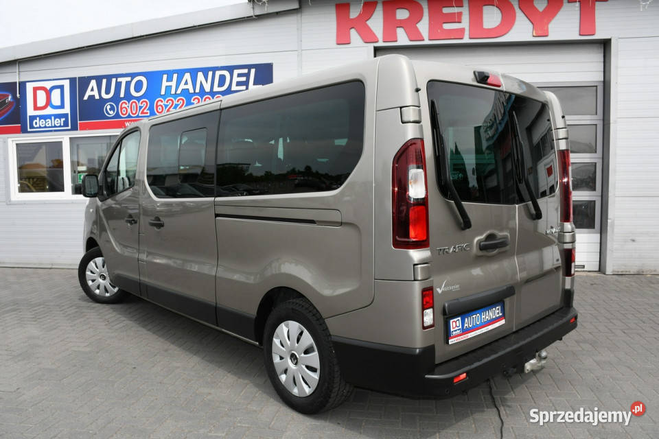 Renault Trafic 16 dCi 8osób 100Bezwypadkowy czujnik parkowania Trafic