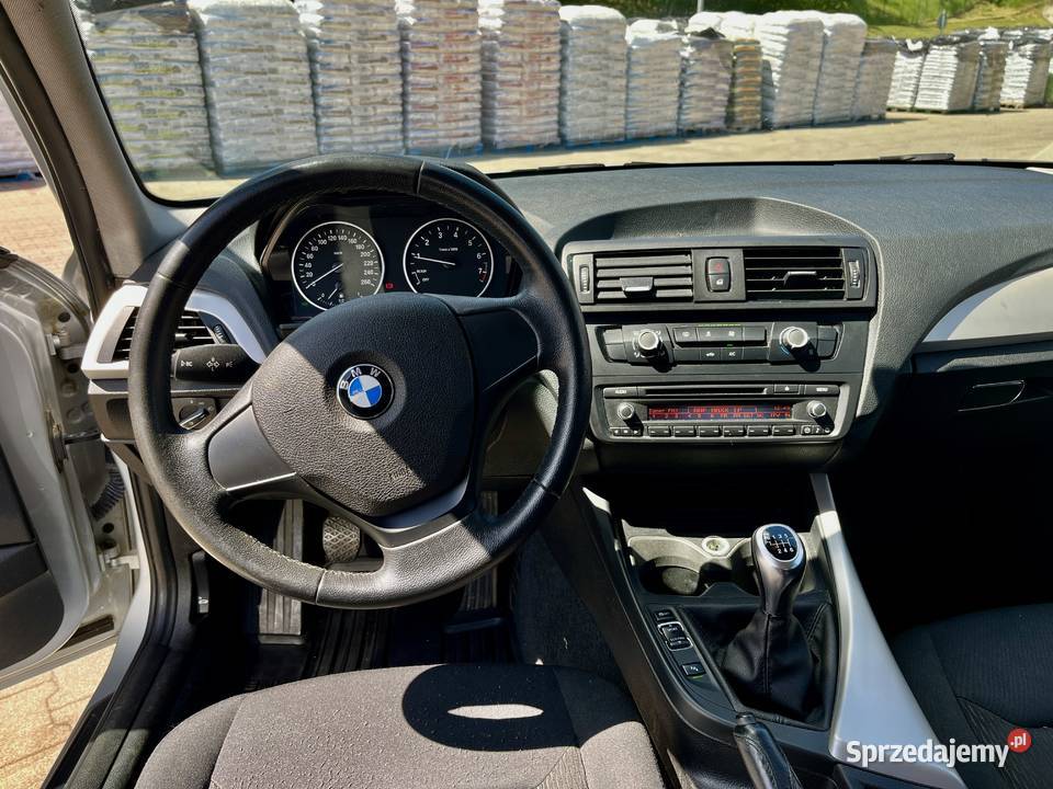 BMW seria 1 F20 116i nowy rozrząd światła LED sprzedam