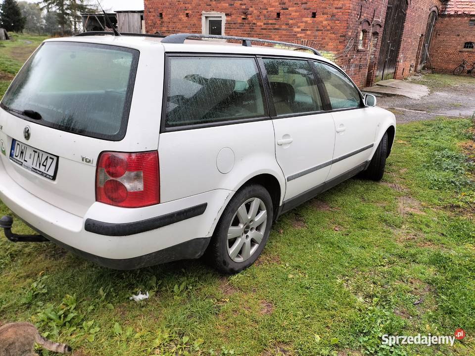 Passat 19 TDI Avb klima hak sprawny dolnośląskie Wołów