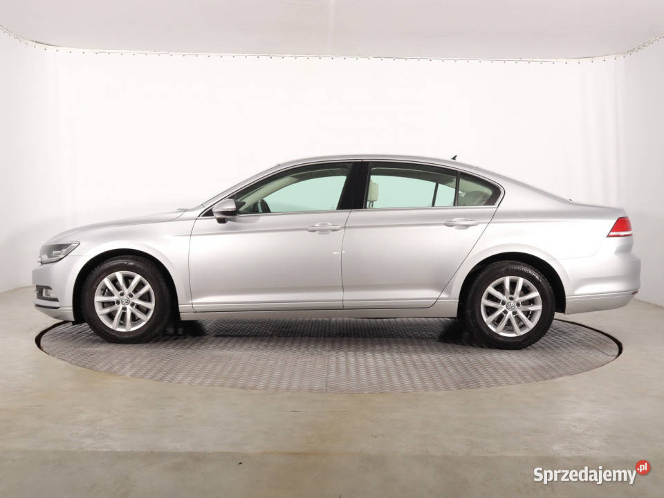 VW Passat 20 TDI nawigacja śląskie